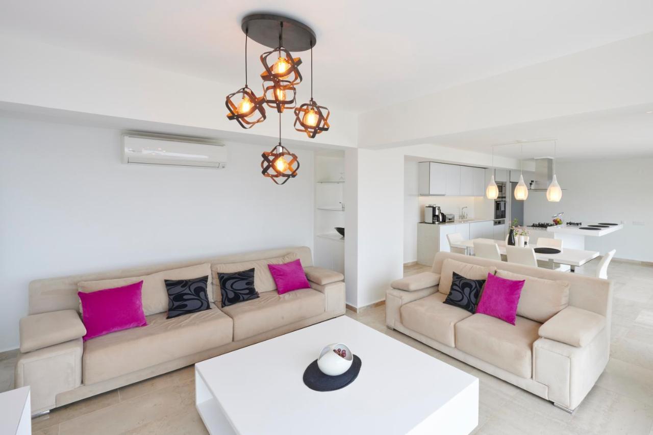 Luxus Villa Skyla Mit 5 Schlafzimmern & Meer-Blick Kaş Buitenkant foto