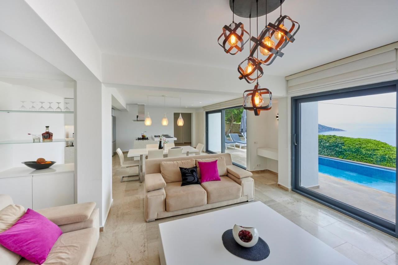 Luxus Villa Skyla Mit 5 Schlafzimmern & Meer-Blick Kaş Buitenkant foto