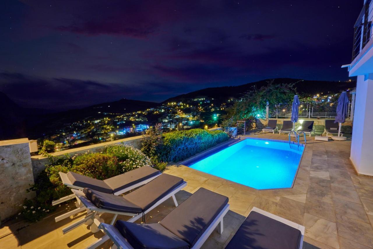 Luxus Villa Skyla Mit 5 Schlafzimmern & Meer-Blick Kaş Buitenkant foto