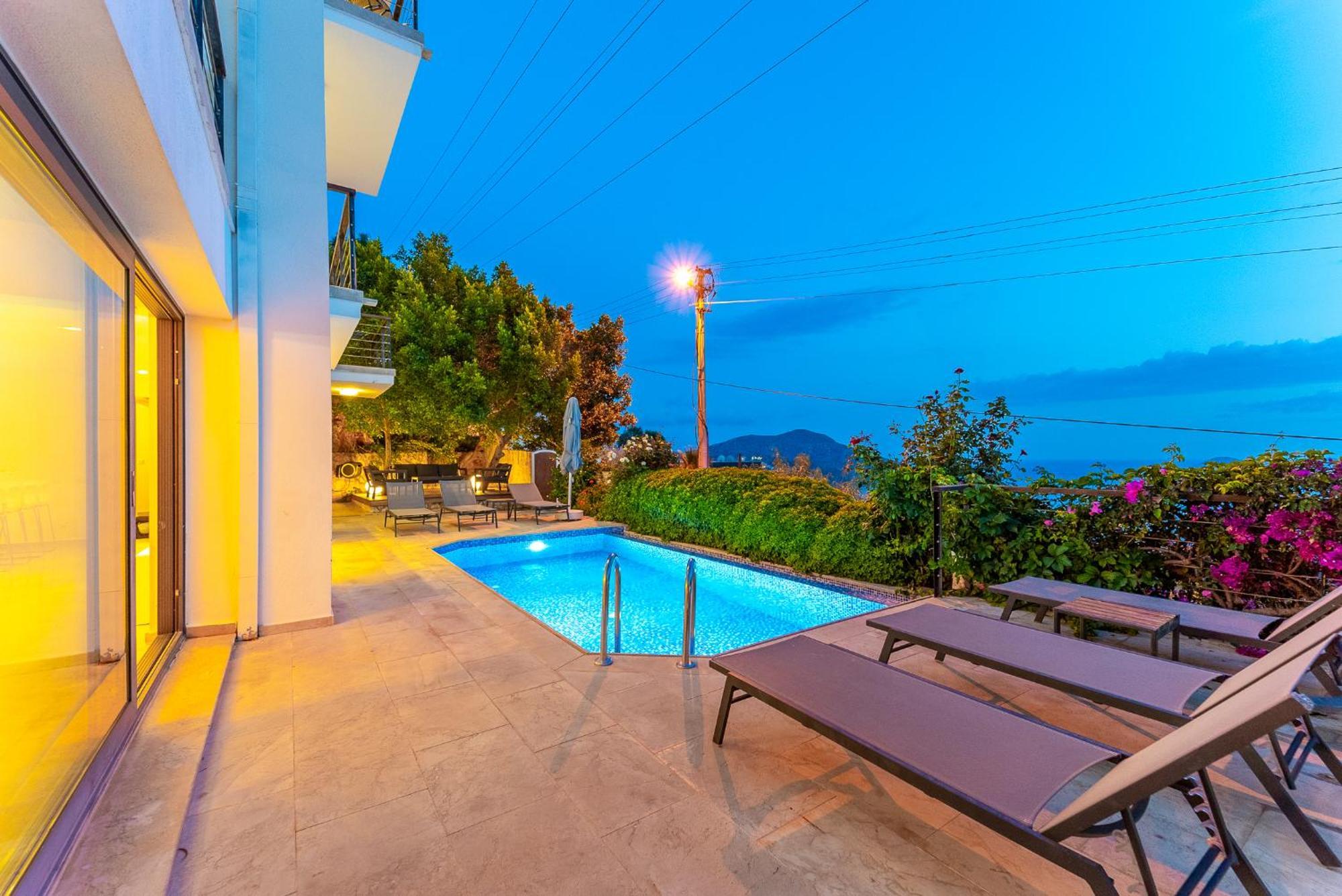 Luxus Villa Skyla Mit 5 Schlafzimmern & Meer-Blick Kaş Buitenkant foto